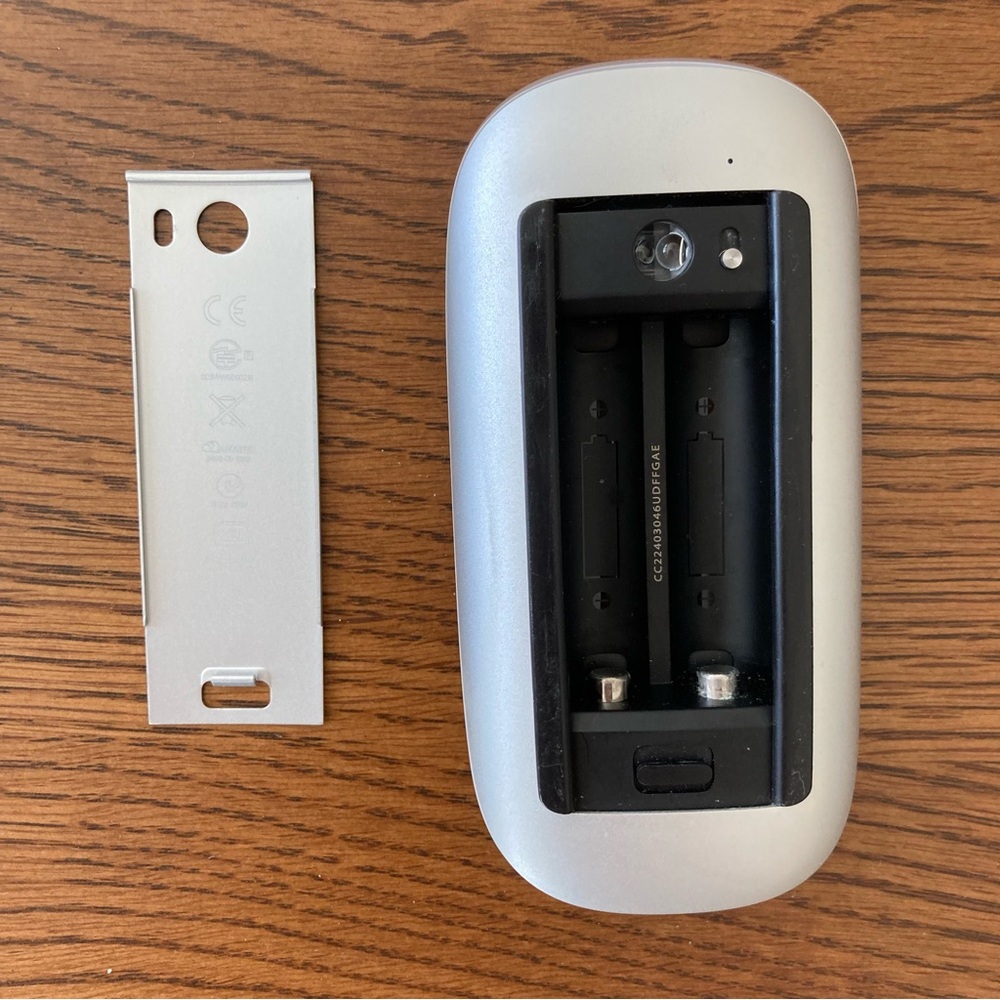 Apple Magic Mouse Wireless Battery-operated - Picture 3 of 4